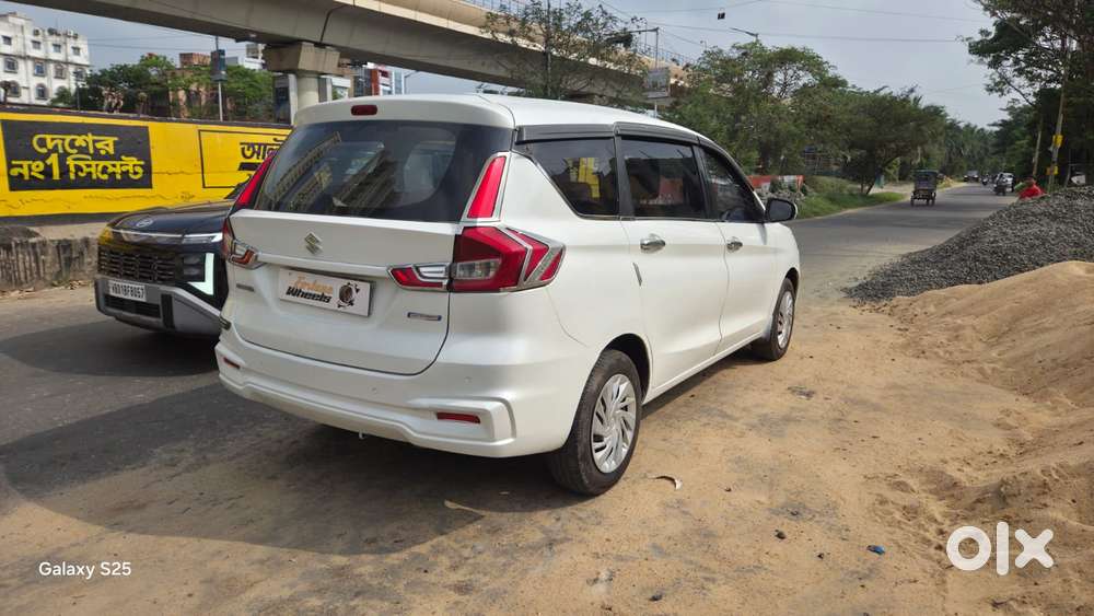 Maruti Suzuki Ertiga Vxi Shvs, 2021, Petrol