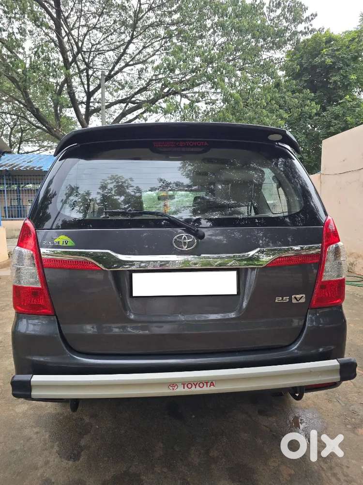 Toyota Innova 2016 Diesel Well Maintained
