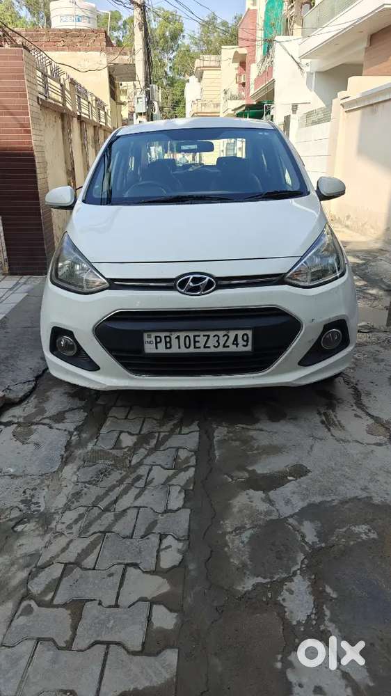 Hyundai Xcent Petrol Manual 2014 Third Owner