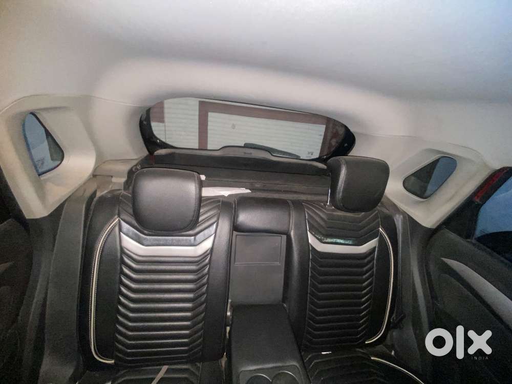 Maruti Suzuki Vitara Brezza Zdi Plus 2017 Diesel Well Maintained