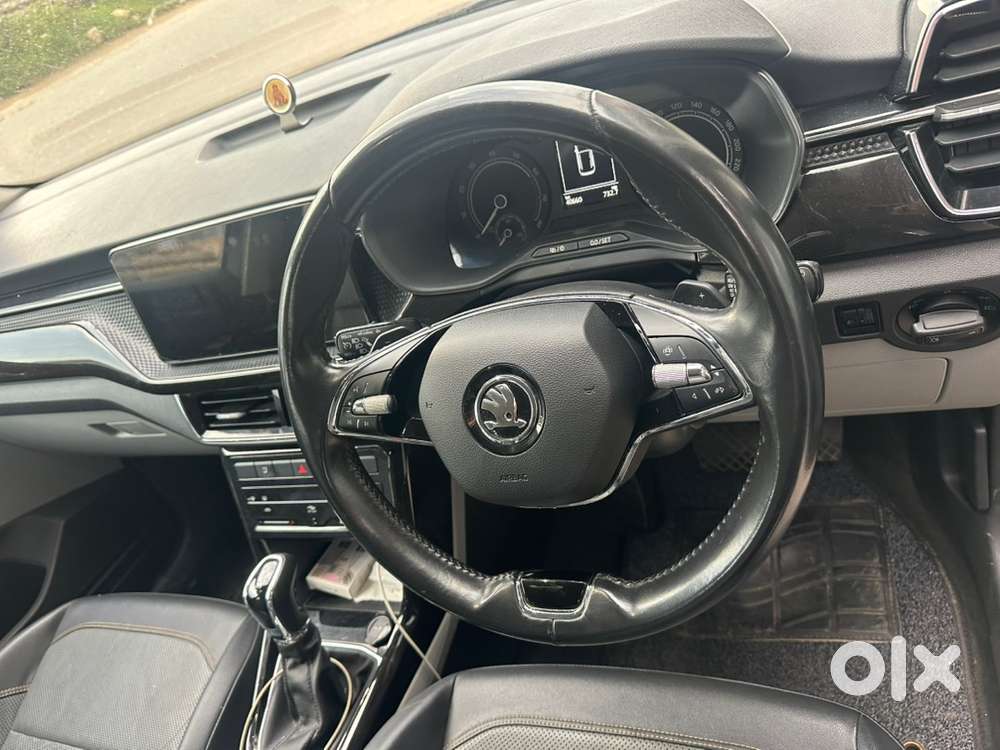 Skoda Kushaq Petrol 2023 Automatic