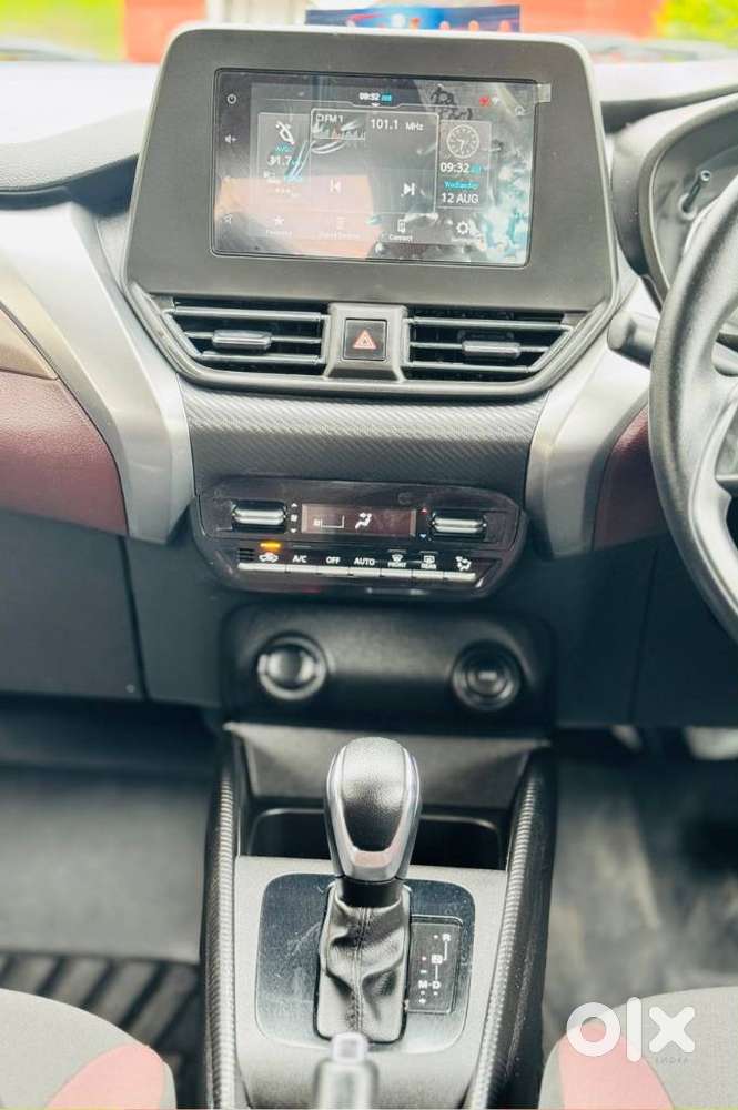Maruti Suzuki Fronx Delta Plus 1.2 Ags, 2024, Petrol