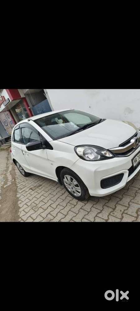 Honda Brio S (o) Mt, 2017, Petrol