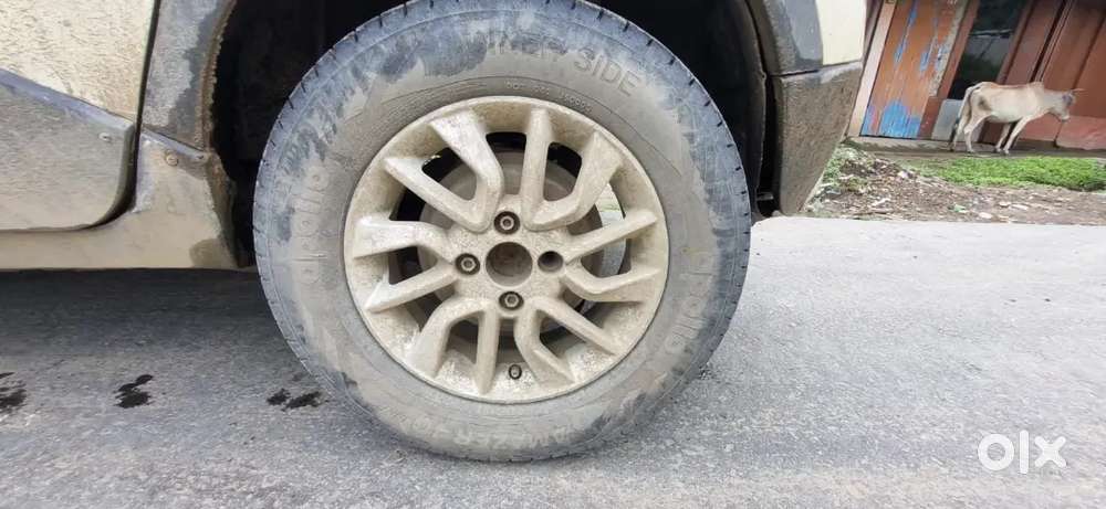 Mahindra Kuv 100 2016 Petrol 76000 Km Driven