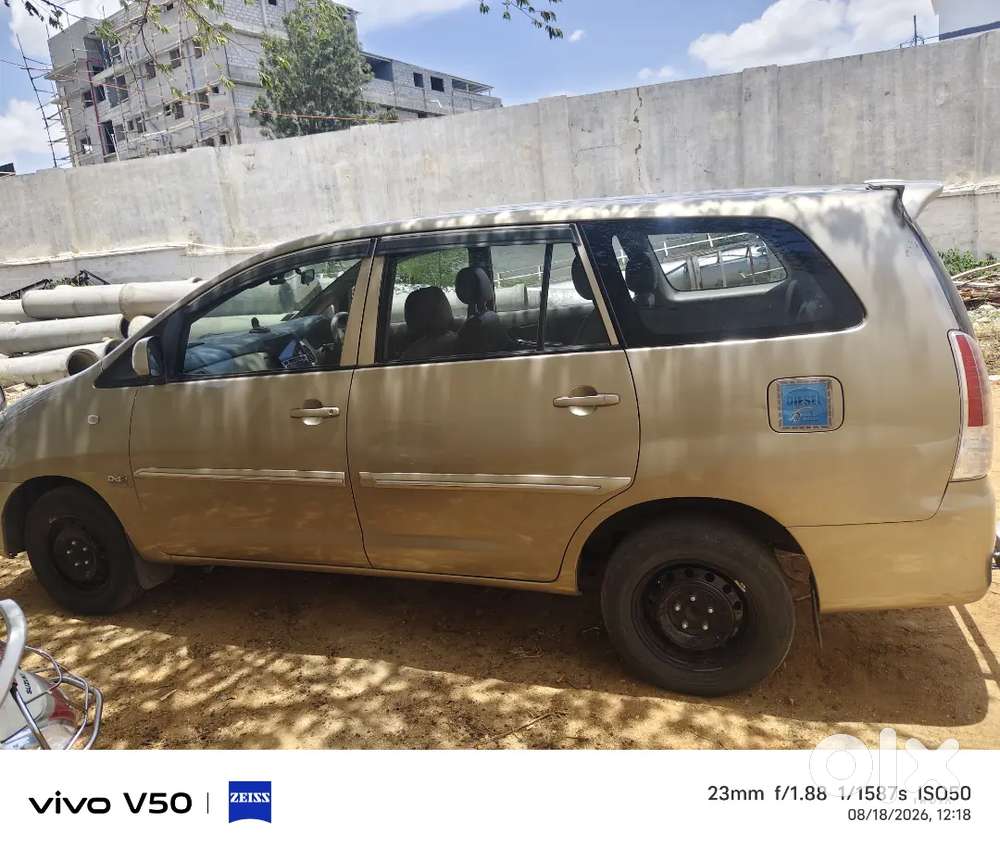 Toyota Innova 2.5 Vx 2010