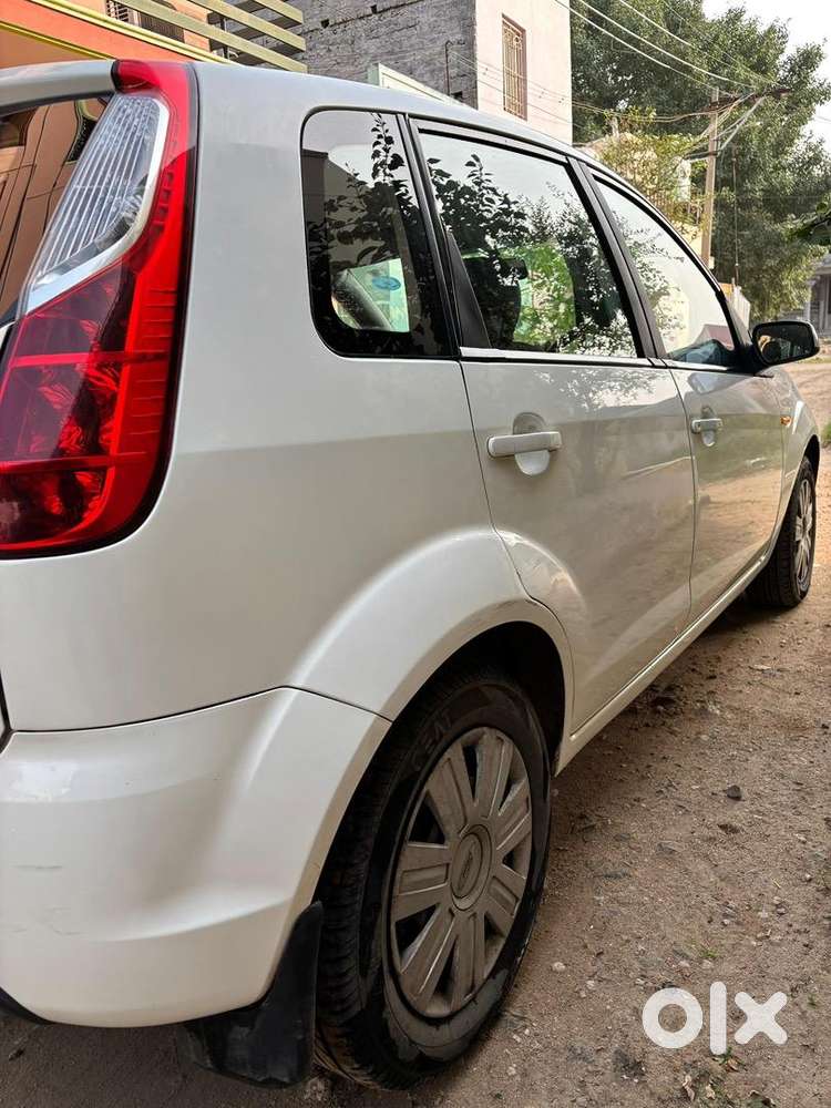 Ford Figo 2011 Diesel Well Maintained