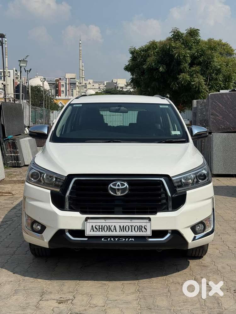 Toyota Innova Crysta 2.4 Z 7 Str, 2023, Diesel