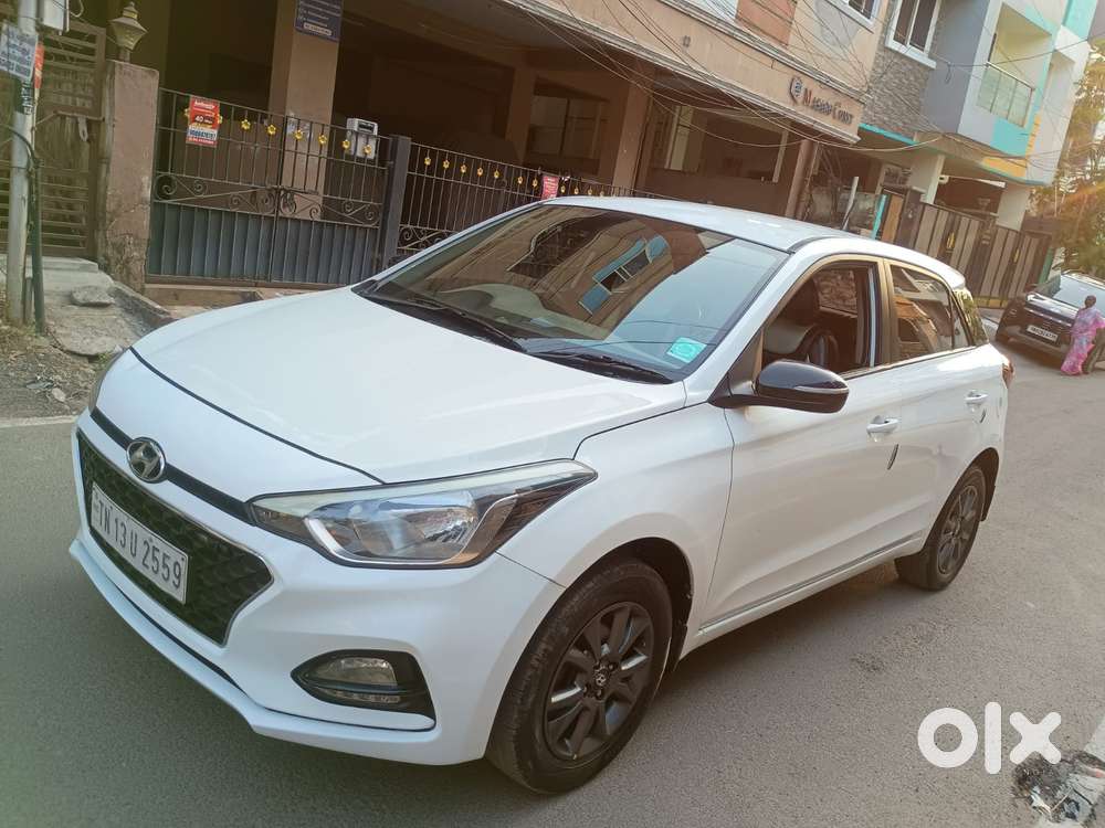 Hyundai I20 Sportz Plus, 2020, Petrol