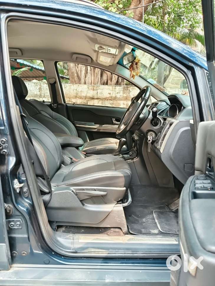 Tata Hexa 2.2 Xta 4x2 7 Str, 2017, Diesel