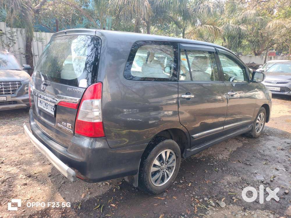 Toyota Innova [2013-2016] 2.5 V Diesel 7 Str, 2015, Diesel