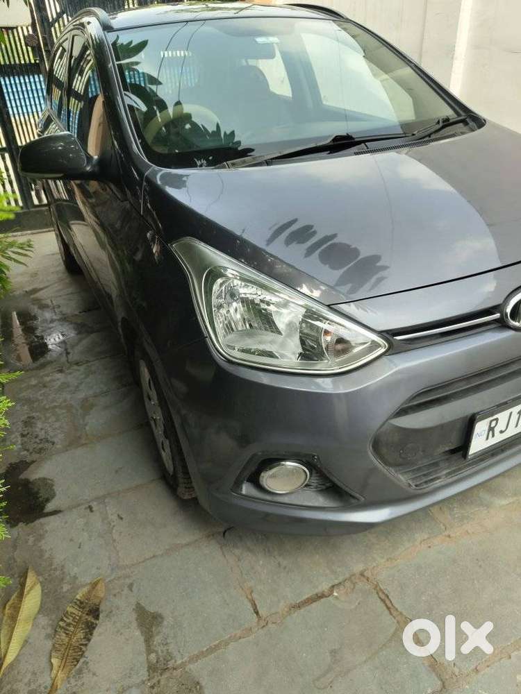 Hyundai Grand I10 Sportz Celebration Edition, 2016, Petrol