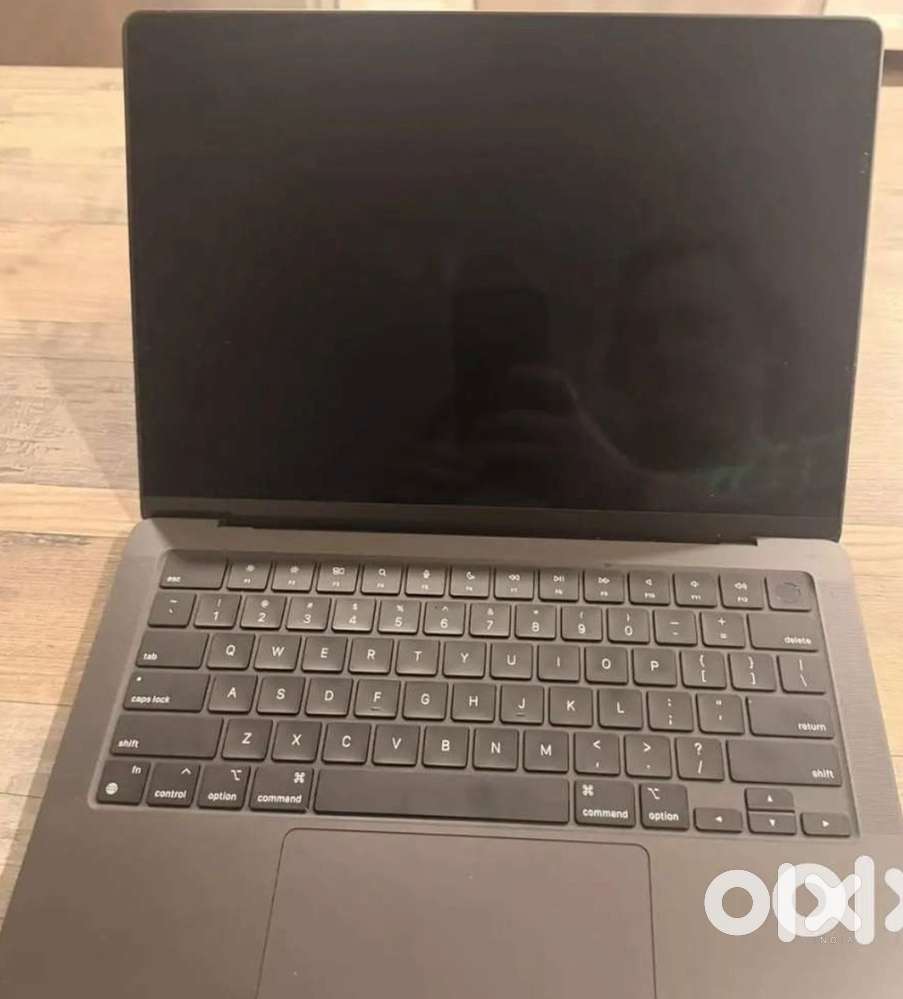 Apple macbook m4 16ram/256gb