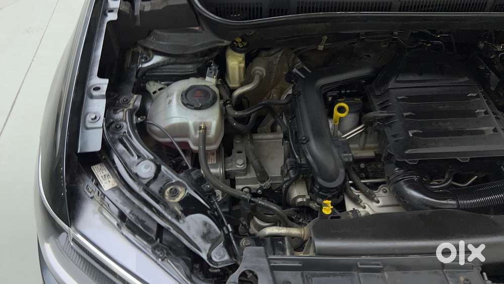 Volkswagen Taigun 1.0 Tsi Highline At, 2022, Petrol