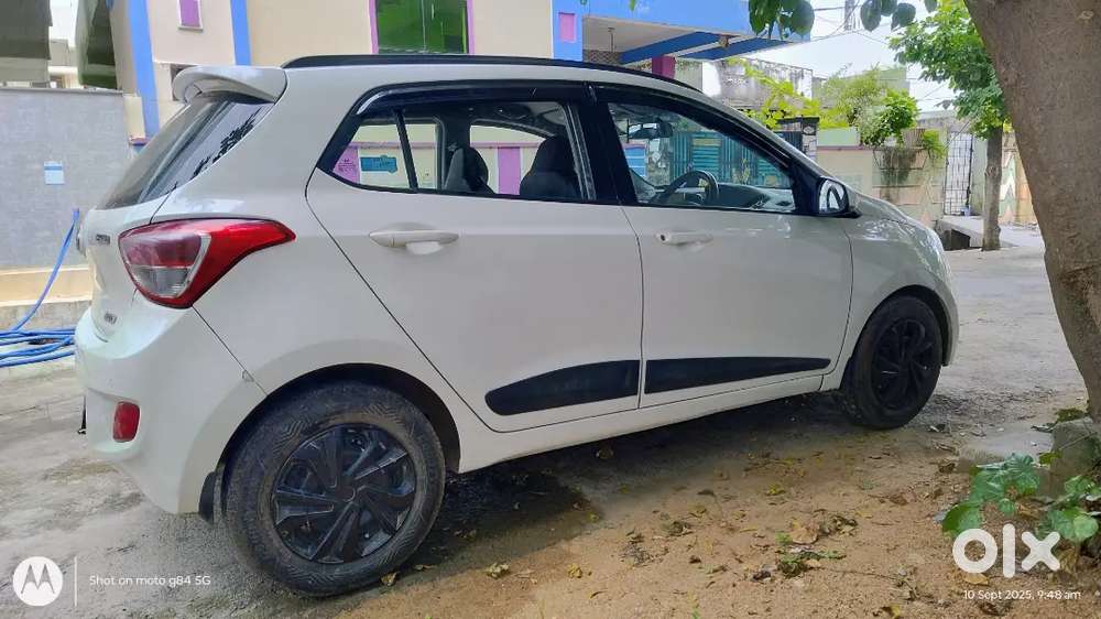 Hyundai Grand I10 Prime 2016 Diesel Well Maintained