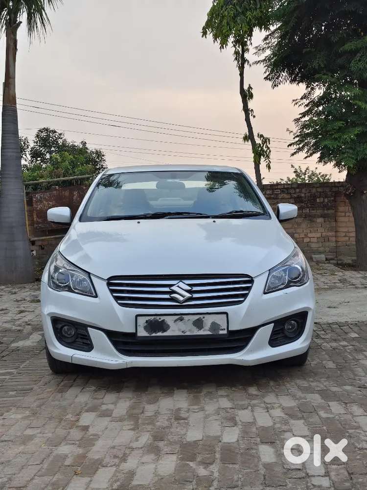 Maruti Suzuki Ciaz 2015 Diesel Manual In Good Condition.