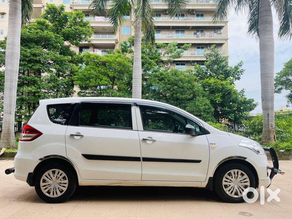 Maruti Suzuki Ertiga 1.5 Lxi, 2017, Petrol