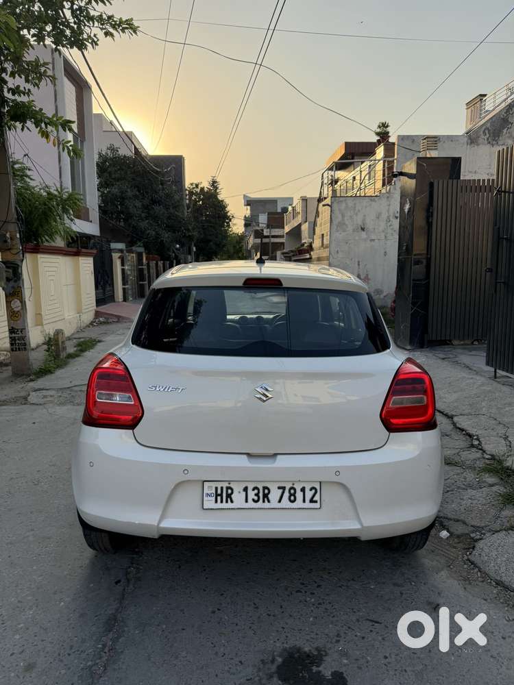 Maruti Suzuki Swift 1.2 Vxi (o), 2021, Petrol