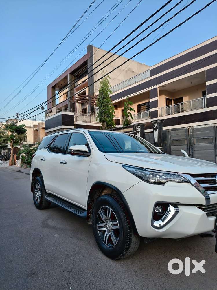 Toyota Fortuner 3.0 4x2 Automatic, 2018, Diesel