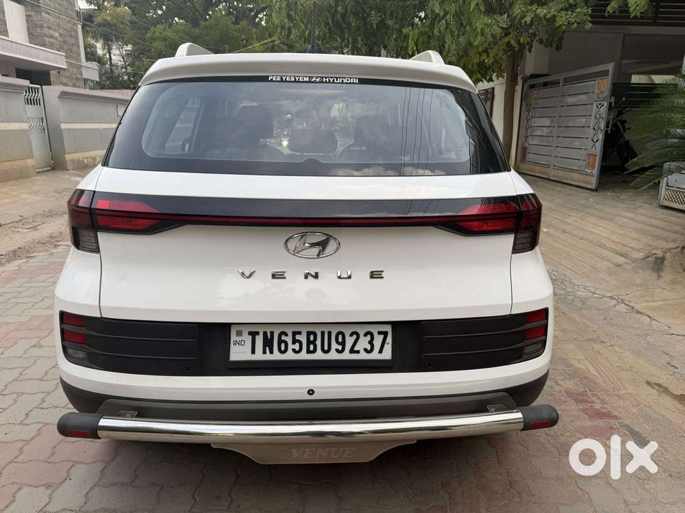 Hyundai Venue E 1.2 Petrol, 2024, Petrol