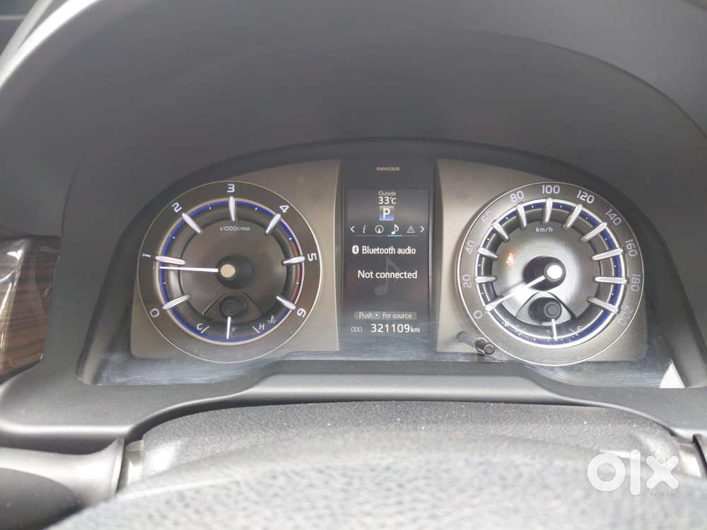 Toyota Innova Crysta 2.8z Automatic, 2016, Diesel