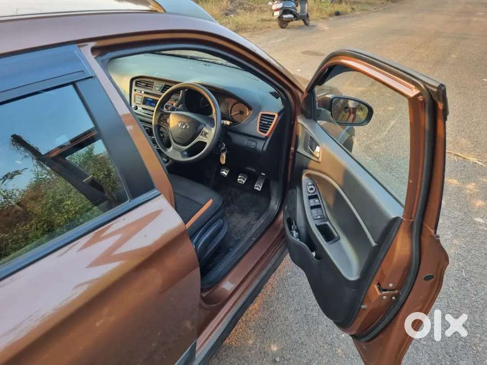 Hyundai I20 Active 2015 50000 Km Driven