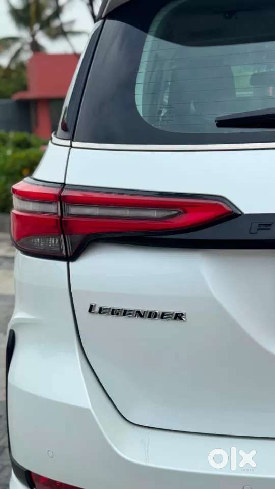 Toyota Fortuner Legender, 2024, Diesel