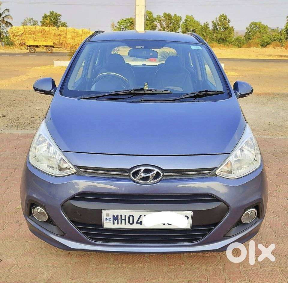 Hyundai Grand I10 Sportz, 2016, Petrol
