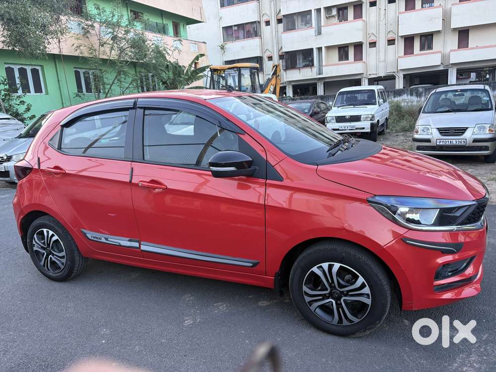 Tata Tiago, 2024, Petrol