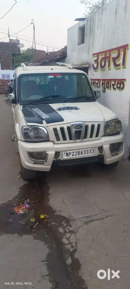 Mahindra Scorpio Classic 2011 Diesel 97800 Km Driven