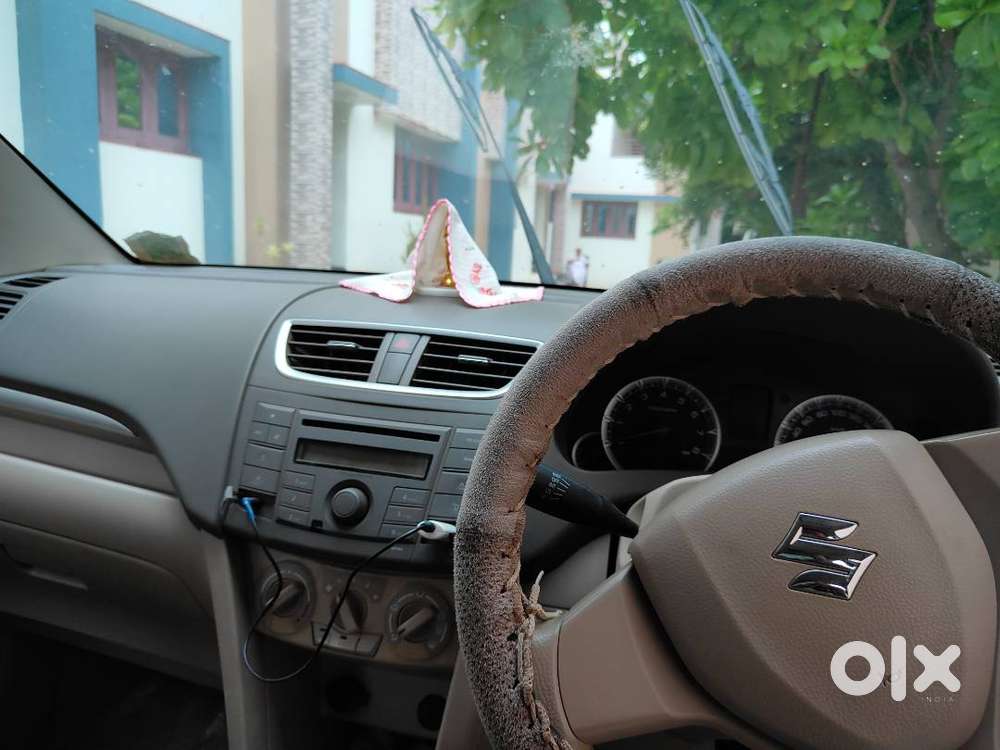 Maruti Suzuki Ertiga Lxi 2014