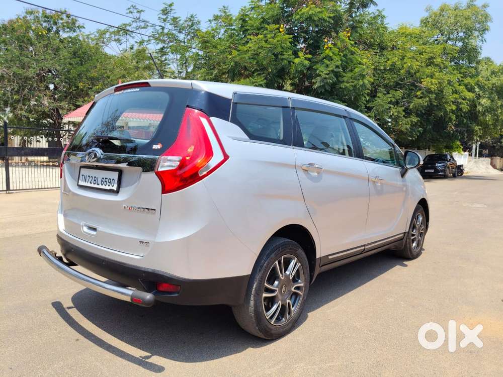 Mahindra Marazzo M8, 2019, Diesel