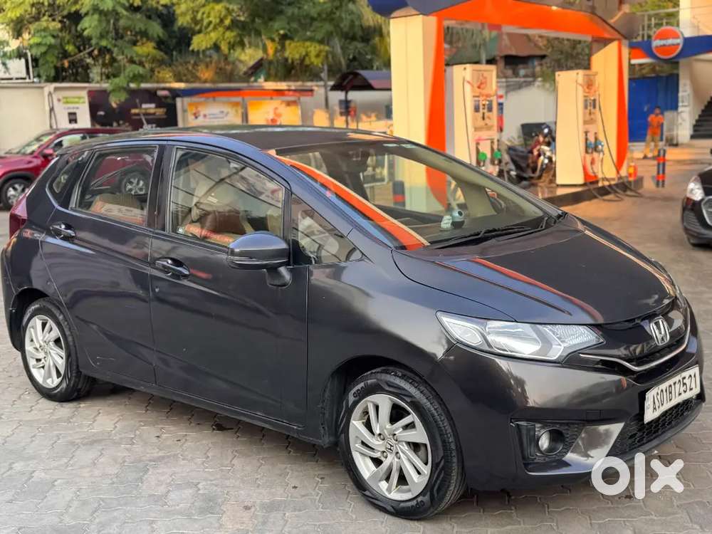 Honda Jazz 1.2 V Petrol 2015 Second Owner