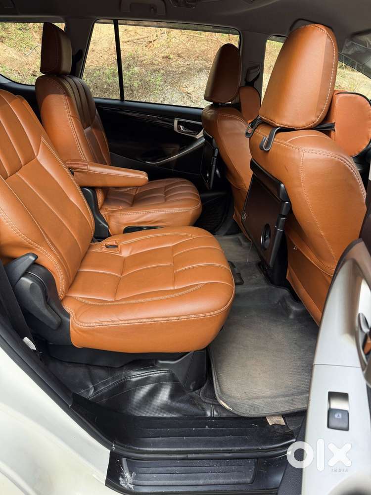 Toyota Innova Crysta 2.4 V 7 Str, 2019, Diesel