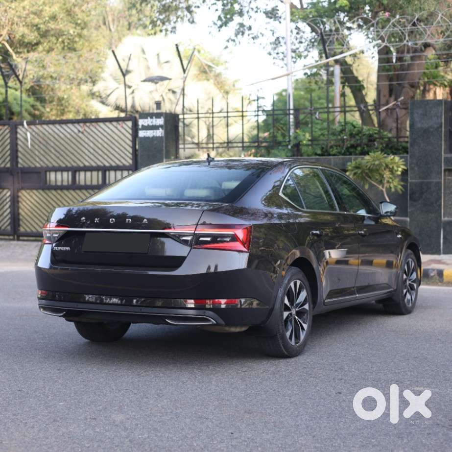 Skoda Superb 2.0 L&k Tsi At, 2021, Petrol
