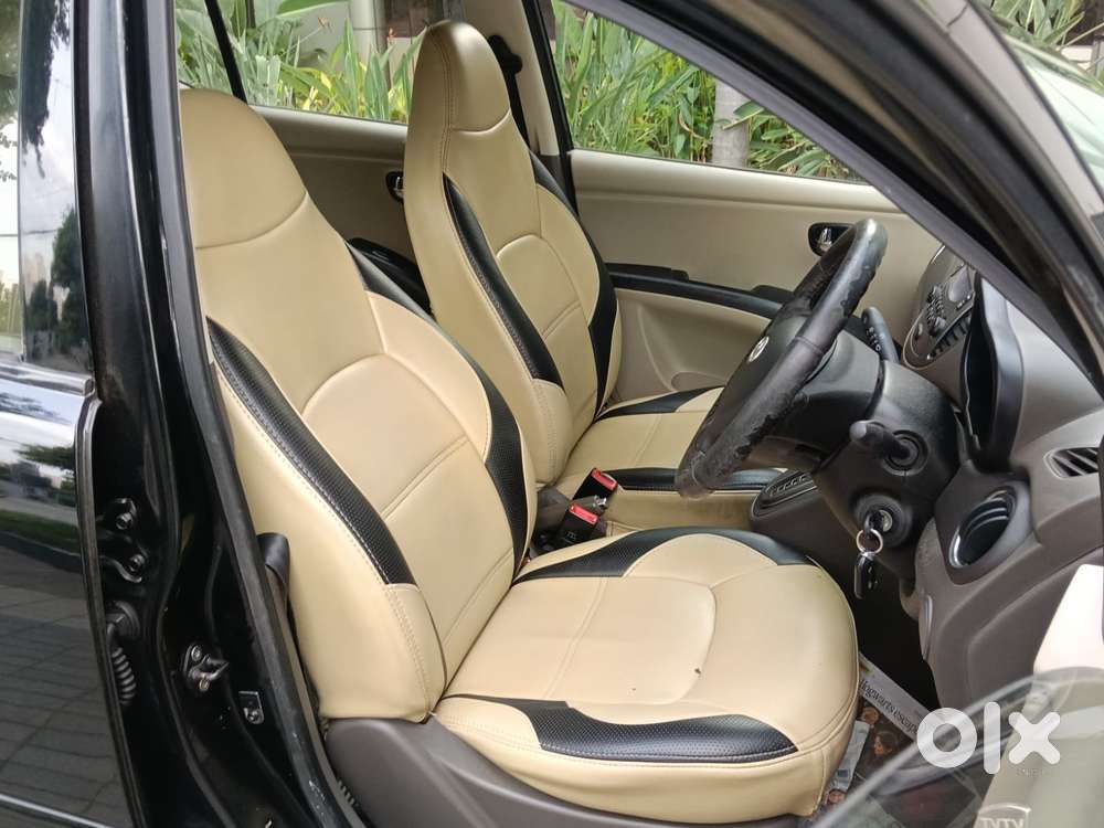 Hyundai I10 Sportz At, 2013, Petrol