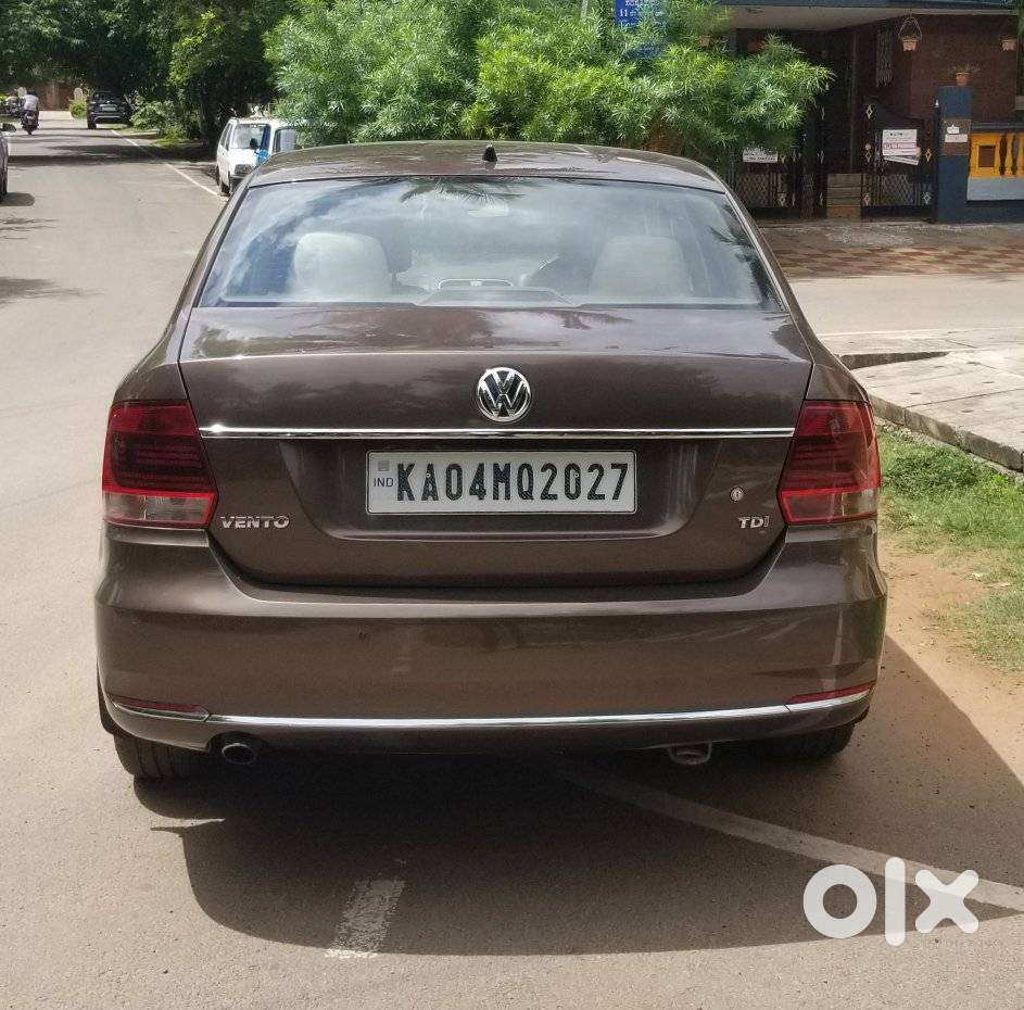 Volkswagen Vento [ ] 1.6 Highline Plus, 2015, Diesel