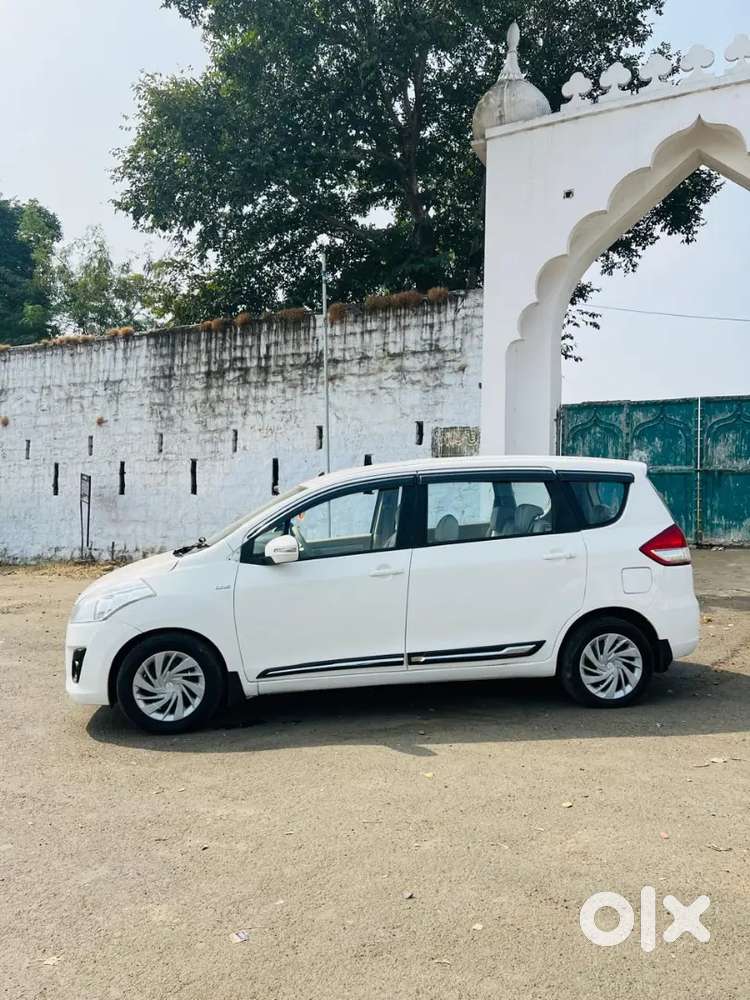 Maruti Suzuki Ertiga 2015 Diesel 76000 Km Driven