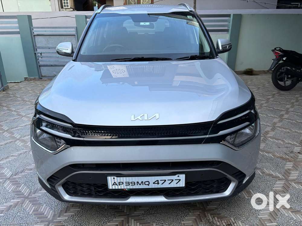 Kia Carens 1.4 Prestige 7 Str, 2023, Petrol