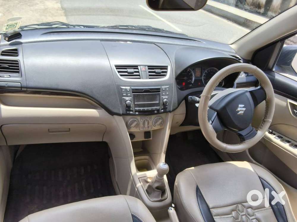Maruti Suzuki Swift Dzire 1.2 Vxi Bsiv, 2015, Petrol