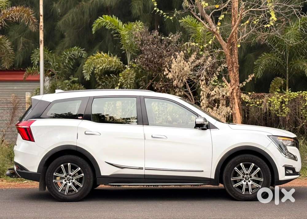 Mahindra Xuv700, 2022, Diesel