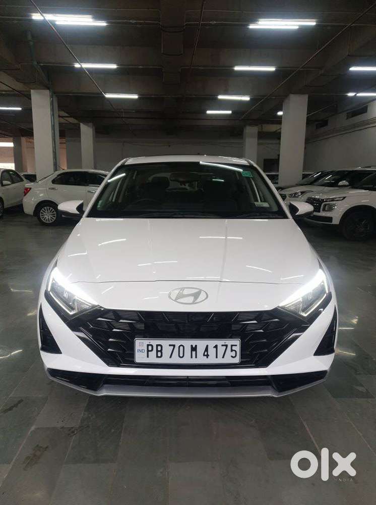 Hyundai New I20 1.2 Asta (o) Mt, 2025, Petrol