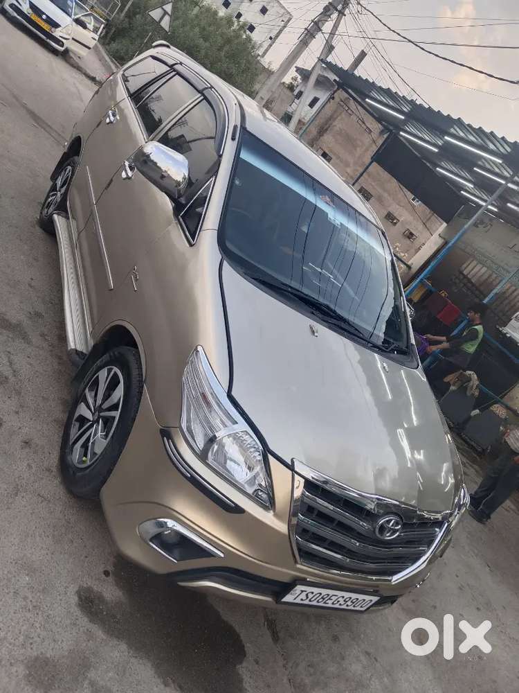 2008 Innova Type 4 Golden Colour Very Good Condition