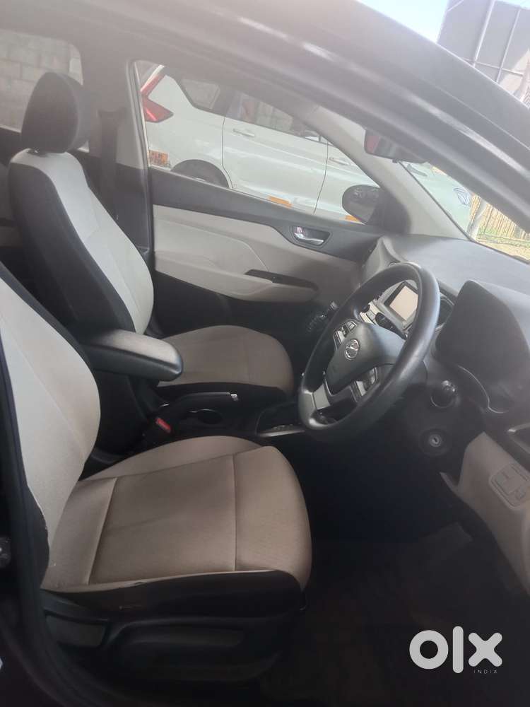 Hyundai Verna [ ] Fluidic 4s 1.6 Vtvt Ex At, 2018, Diesel