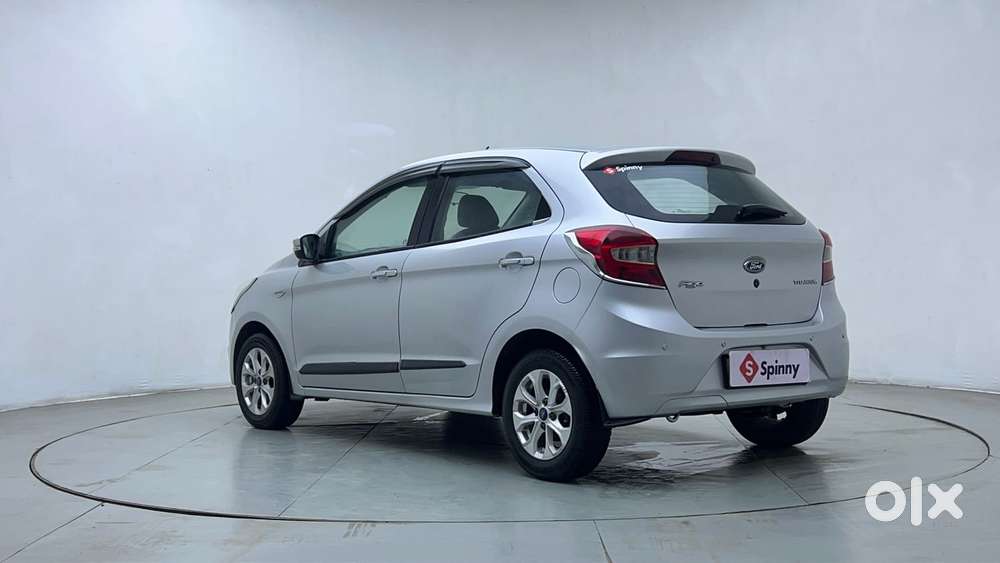 Ford Figo Petrol Titanium, 2016, Petrol