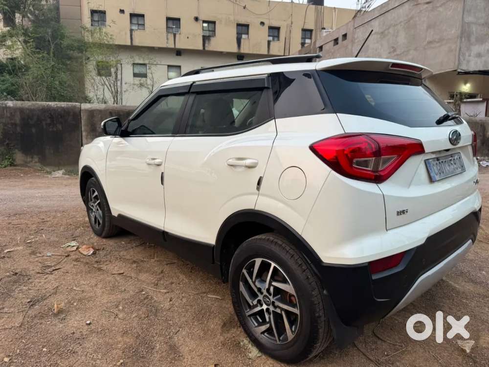 Mahindra Xuv300 W8 Option Diesel, 2022, Diesel
