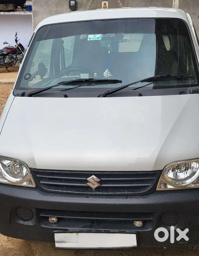Maruti Suzuki Eeco 2024 Petrol Well Maintained
