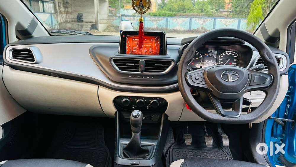 Tata Altroz 1.2 Xm Plus, 2021, Petrol
