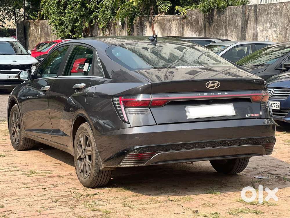 Hyundai Verna 1.5 Sx (o) Turbo Petrol Dct, 2023, Petrol