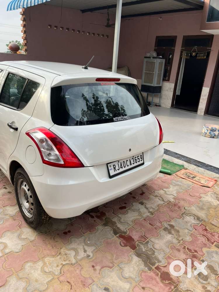 Maruti Suzuki Swift 2016 Lxi