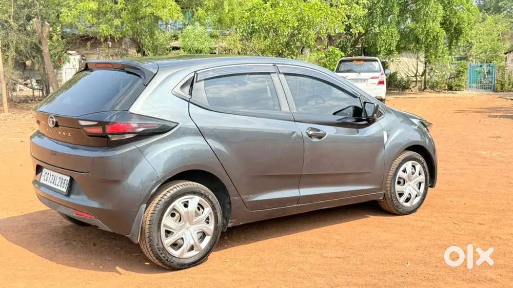 Tata Altroz Xt2020 Petrol Well Maintained Urgent Sell